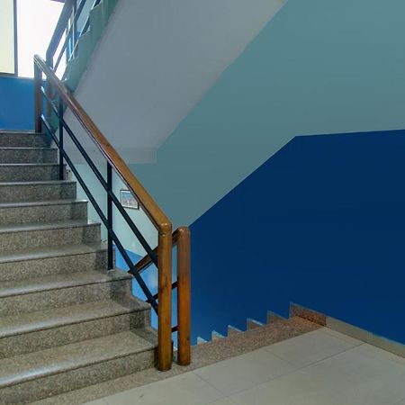 FabHotel Parashuram Guwahati Bagian luar foto