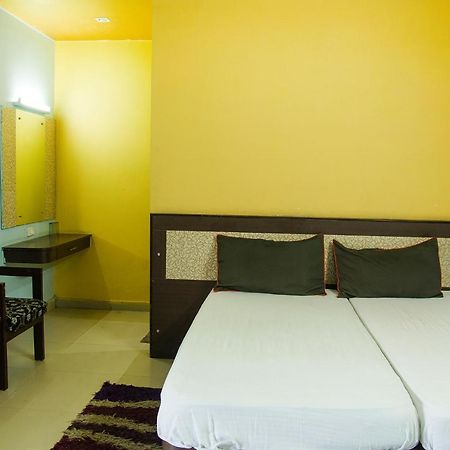FabHotel Parashuram Guwahati Bagian luar foto